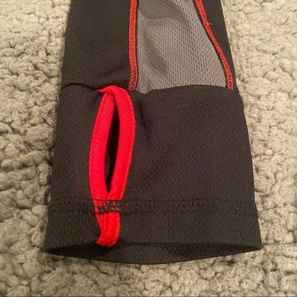 Nordic Track Black/Red/Grey Pullover Sz Medium - Picture 7 of 11